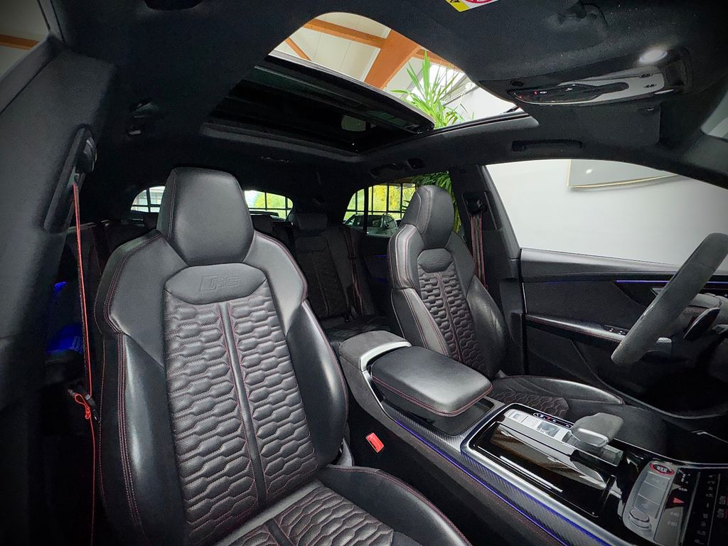 Audi RSQ8 2023