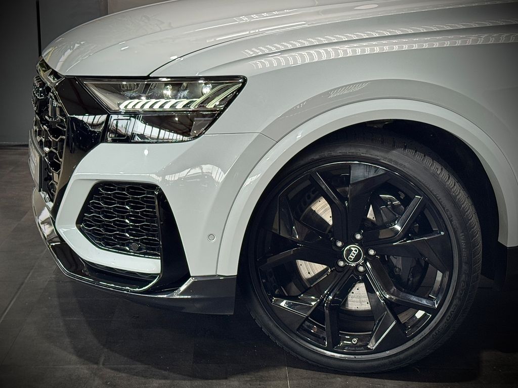 Audi RSQ8 2023