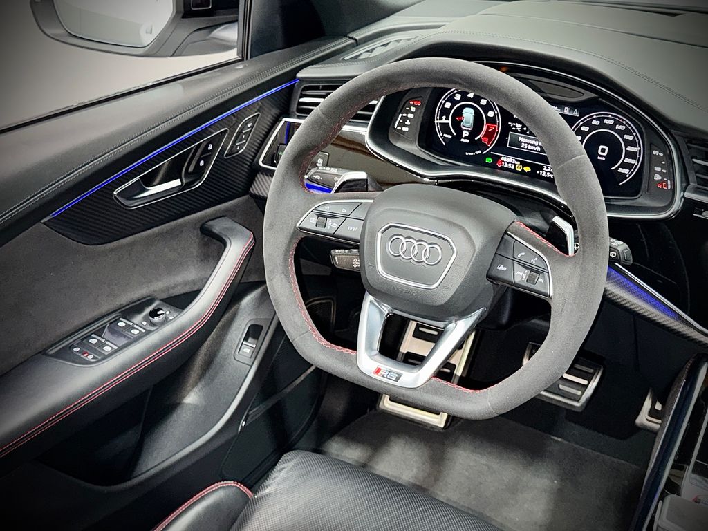 Audi RSQ8 2023
