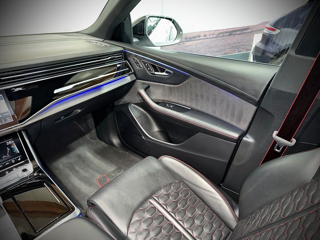 Audi RSQ8 2023