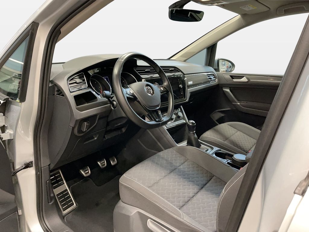 Volkswagen Touran 2019