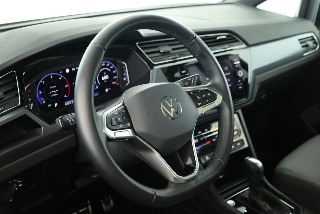 Volkswagen Touran 2025