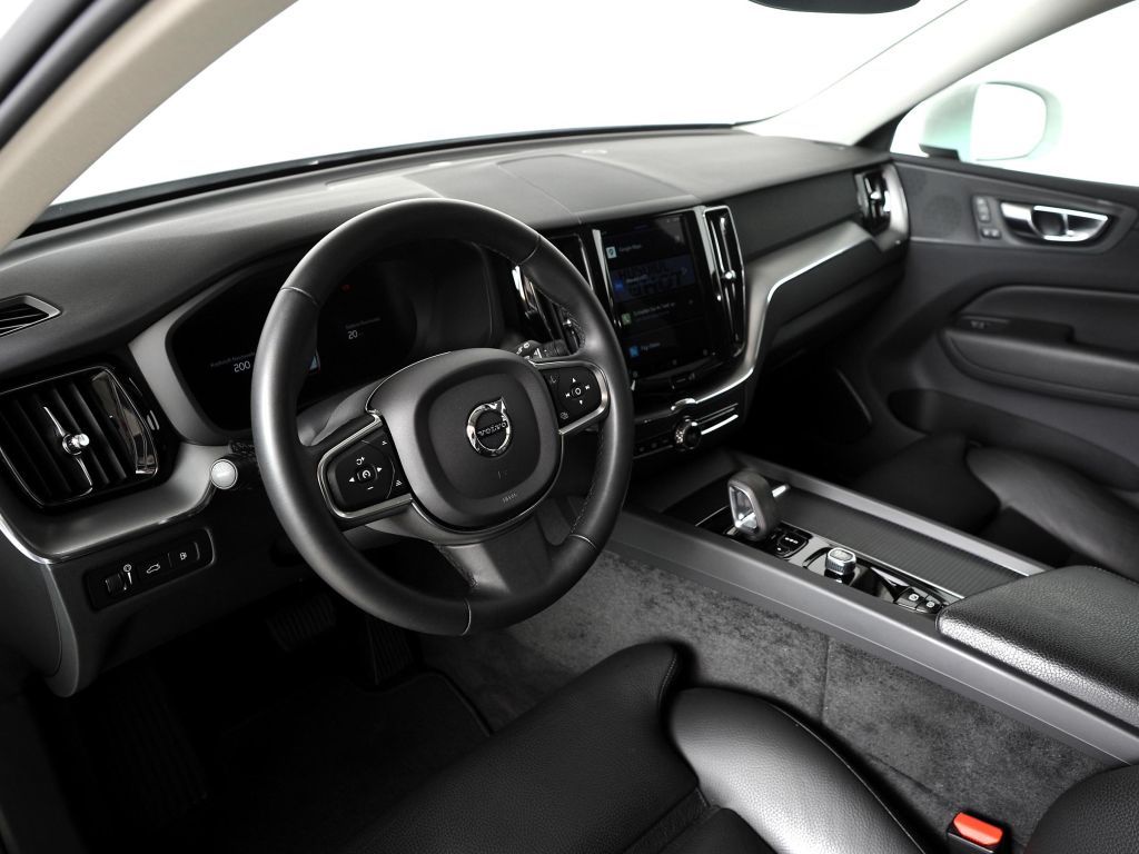 Volvo XC60 2022