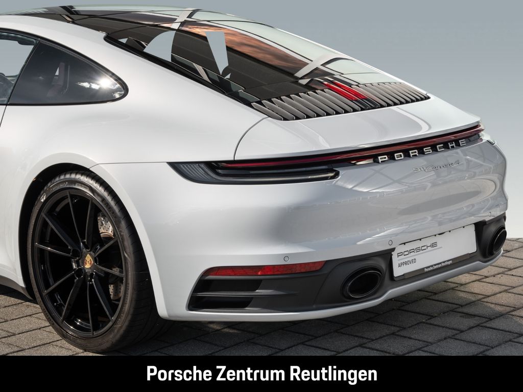 Porsche 992 2023