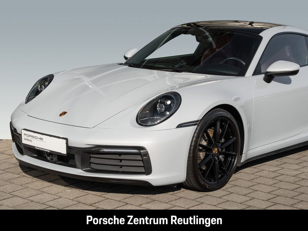 Porsche 992 2023