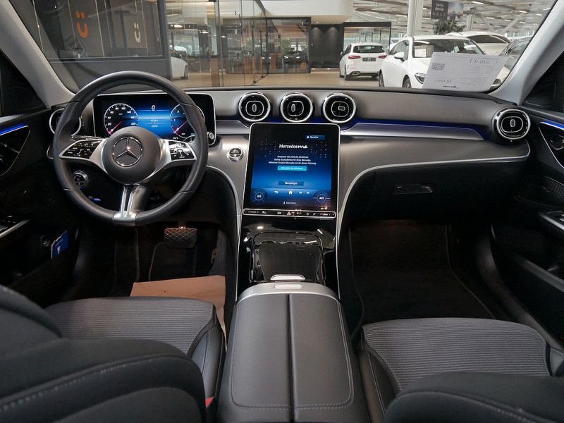 Mercedes-Benz C 300 2023
