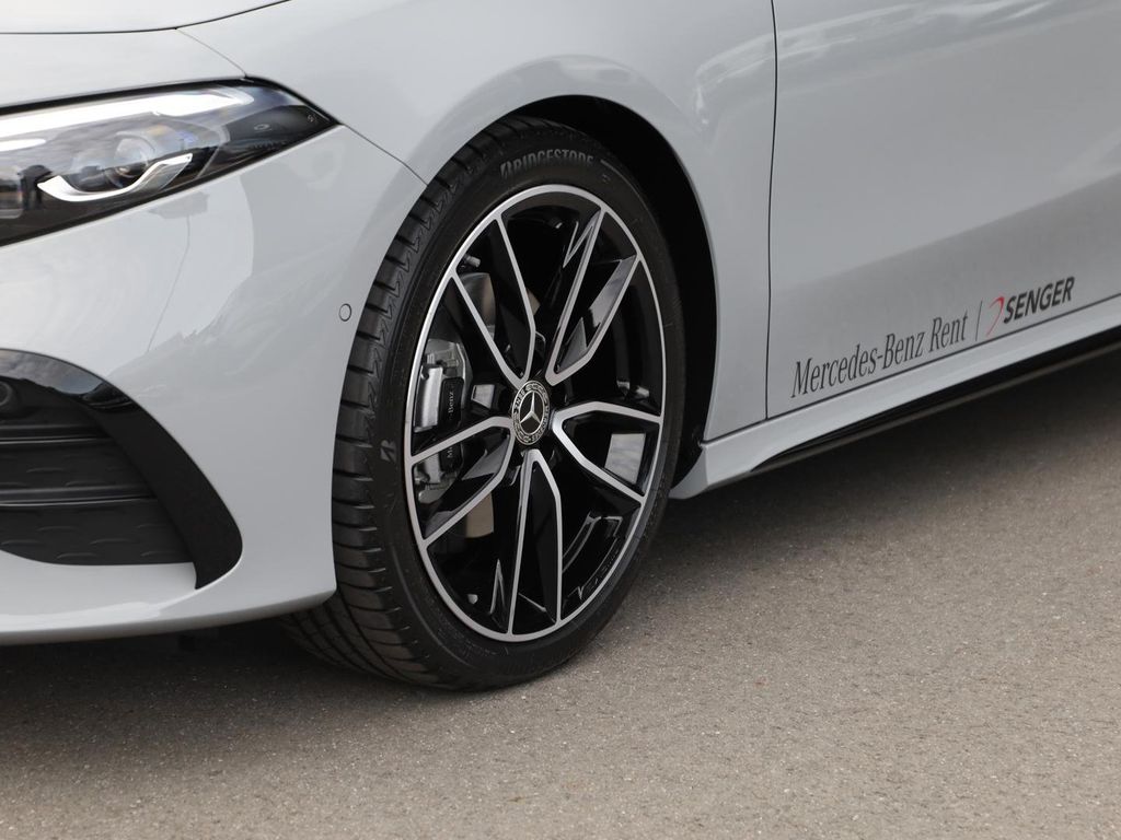 Mercedes-Benz A 200 2025