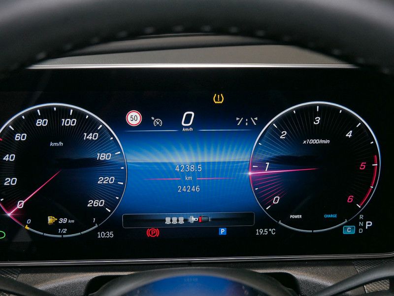 Mercedes-Benz C 300 2023