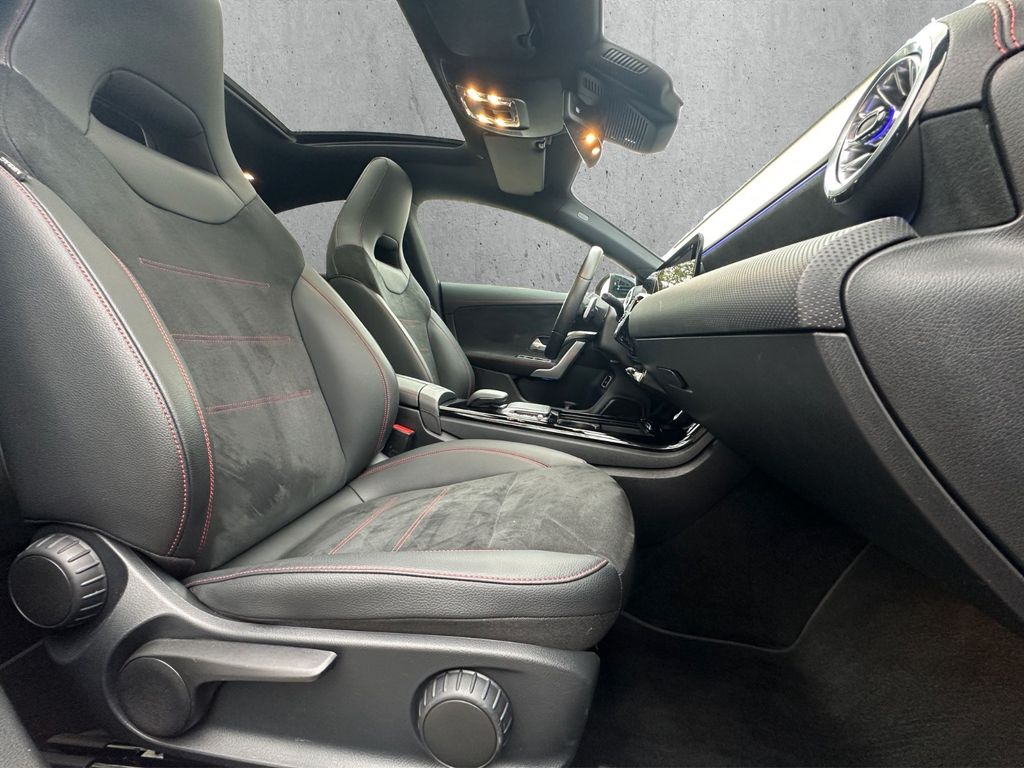 Mercedes-Benz CLA 220 2022