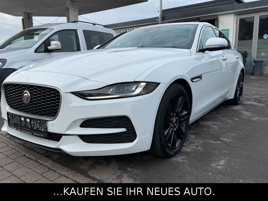 Jaguar XE 2020