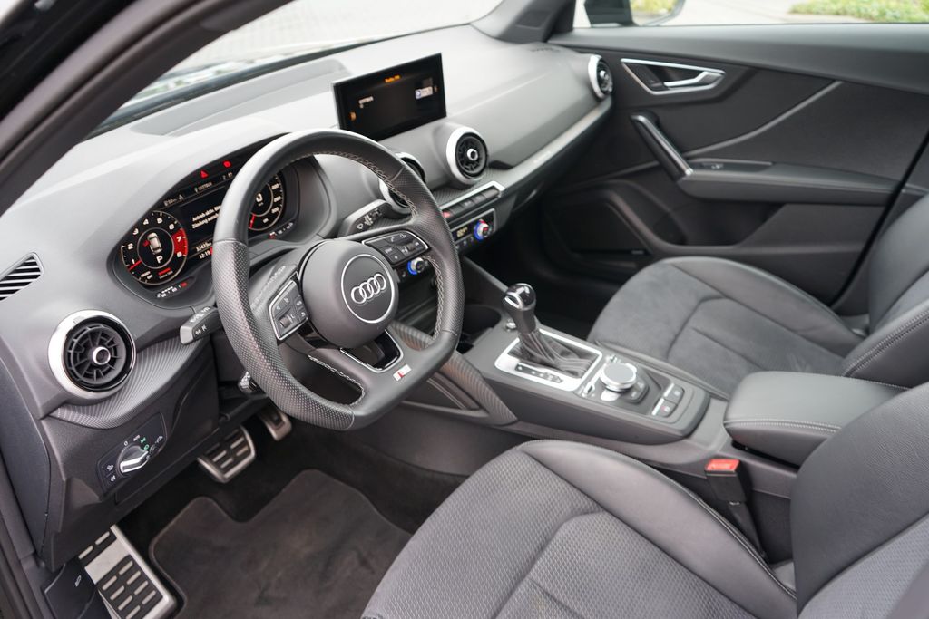 Audi SQ2 2022
