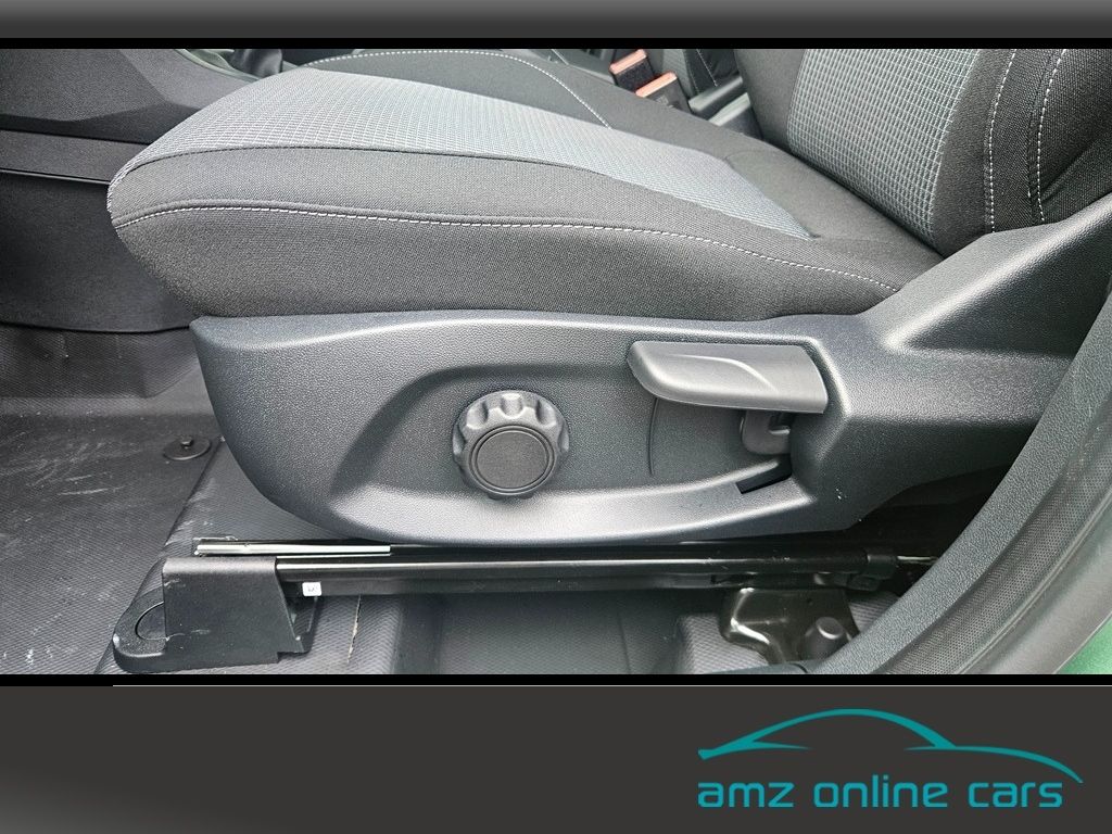 Ford Transit Courier 2025