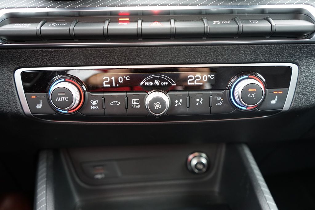 Audi SQ2 2022