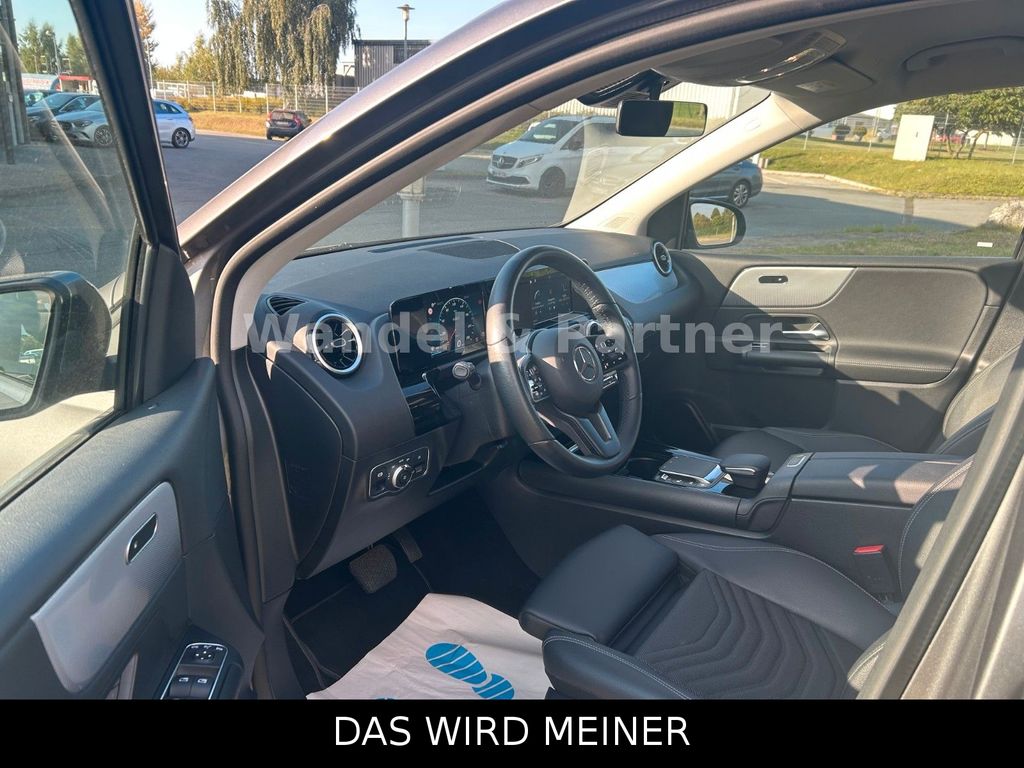 Mercedes-Benz B 180 2022