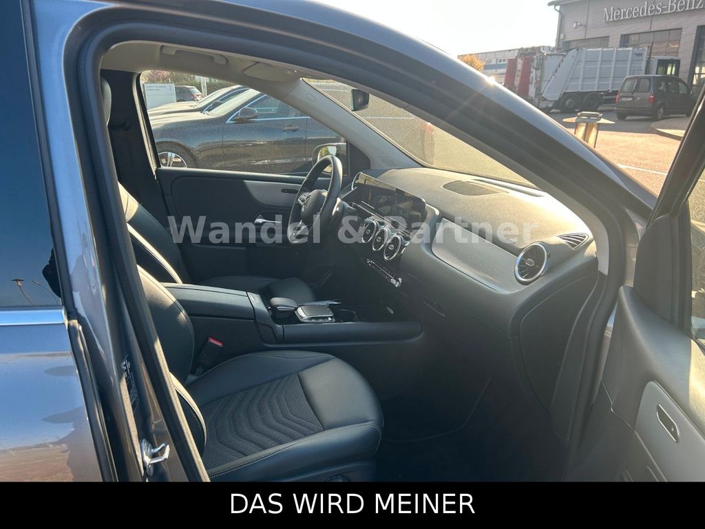 Mercedes-Benz B 180 2022