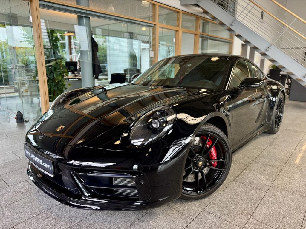 Porsche 992 2024