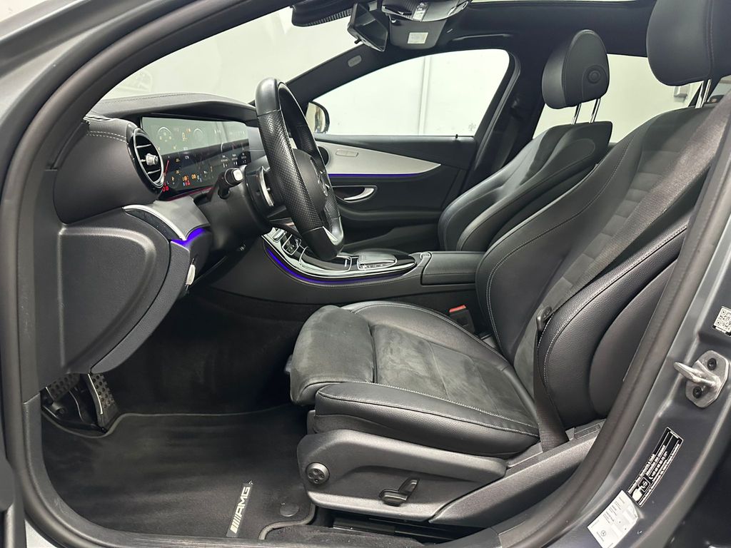 Mercedes-Benz E 300 2022