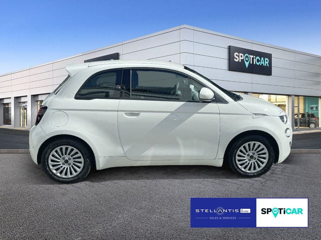 Fiat 500e 2023