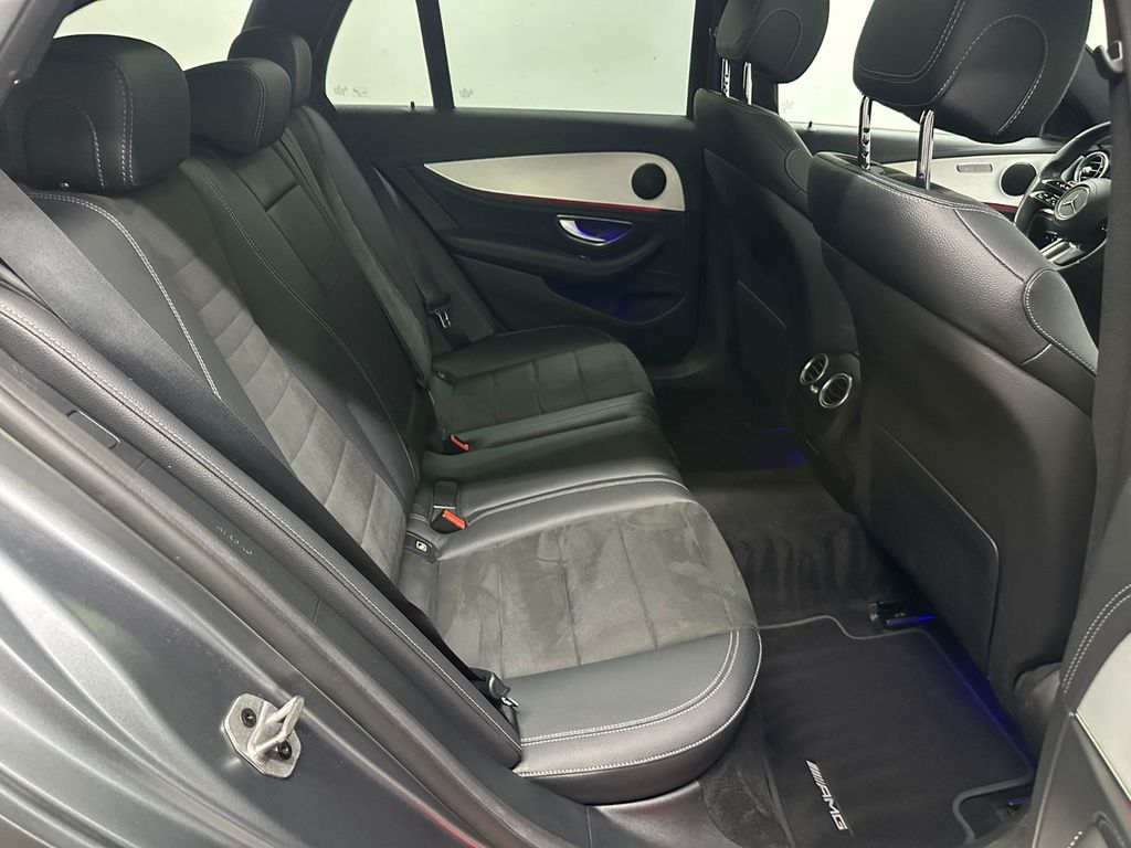 Mercedes-Benz E 300 2022