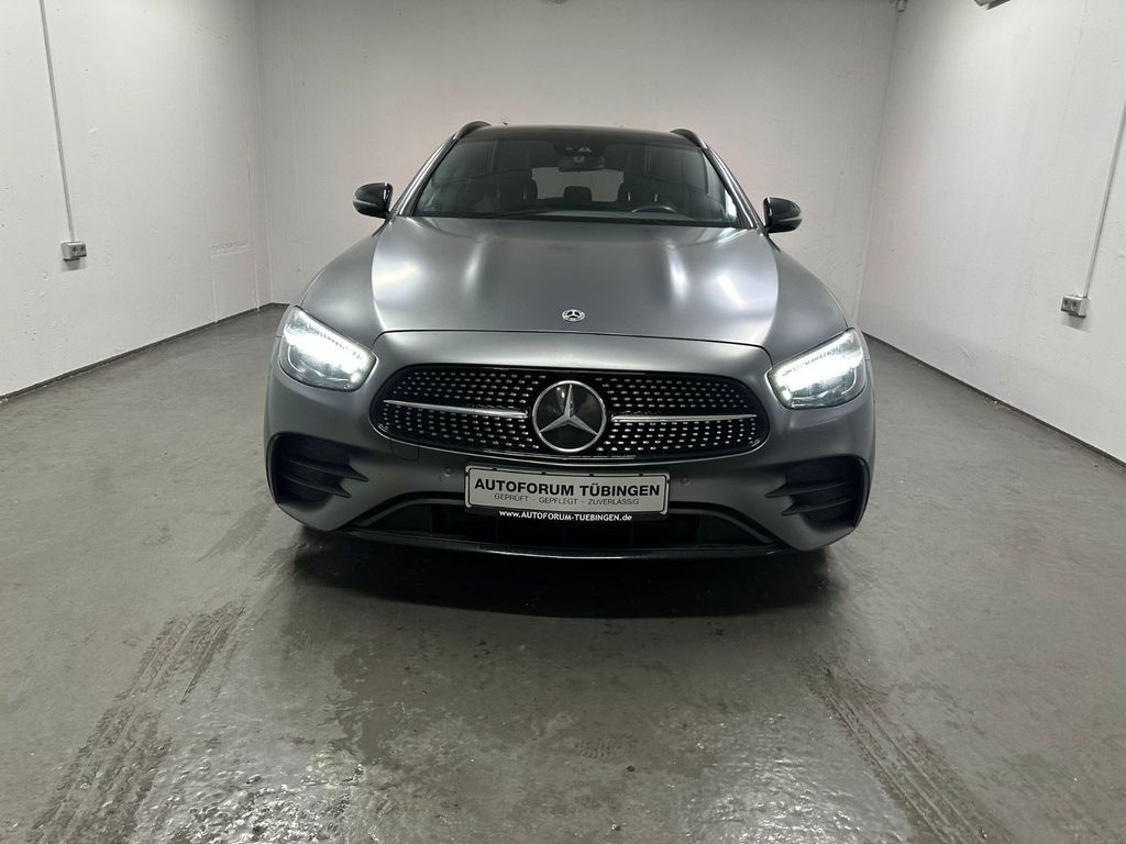 Mercedes-Benz E 300 2022