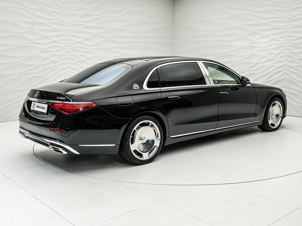 Mercedes-Benz S 680