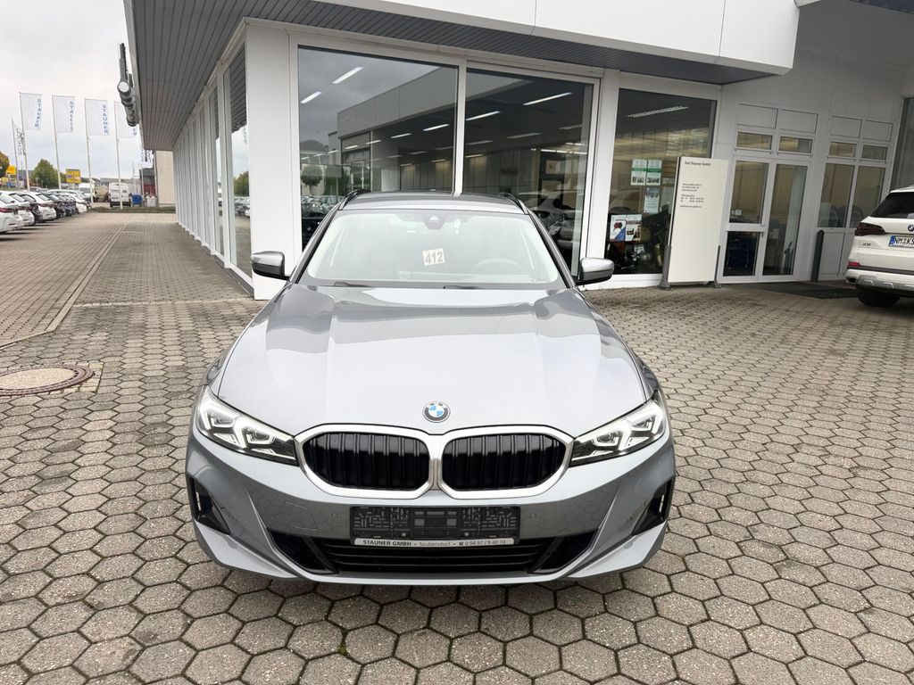 BMW 318 2024
