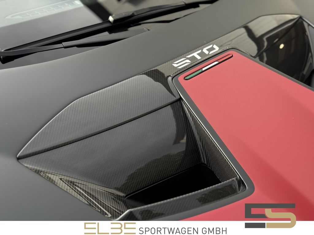 Lamborghini Huracán 2023