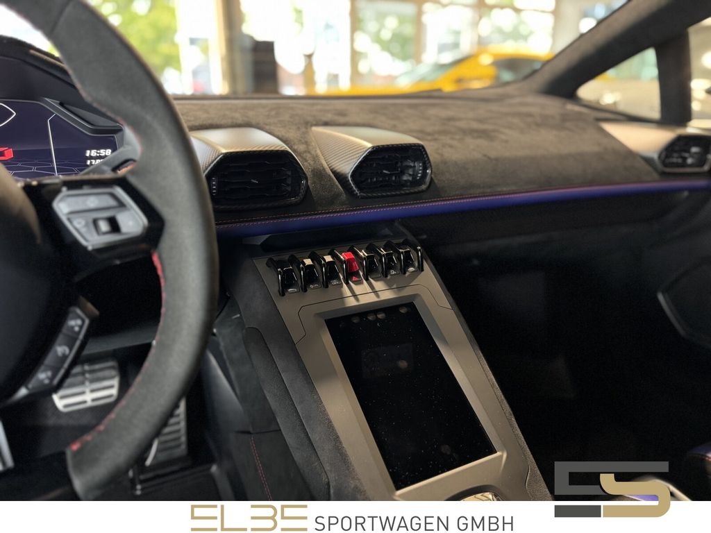 Lamborghini Huracán 2023