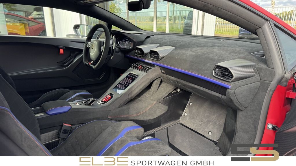 Lamborghini Huracán 2023