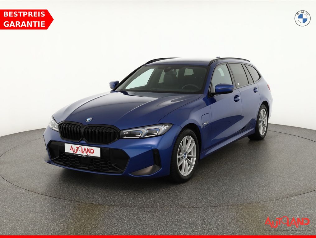 BMW 330 2022