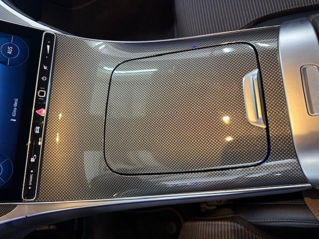 Mercedes-Benz C 220 2024