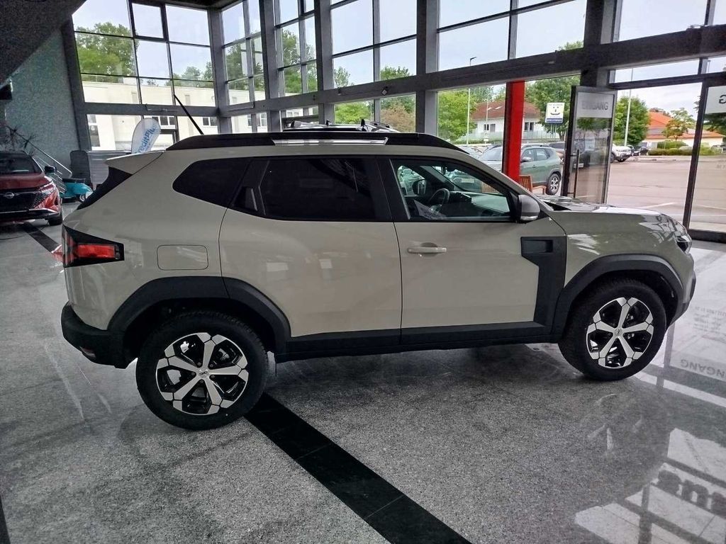 Dacia Duster 2025