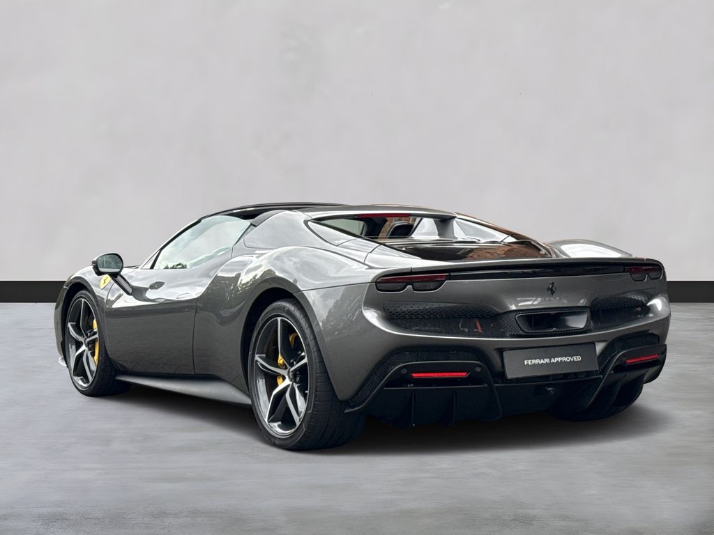 Ferrari 296 GTS 2025