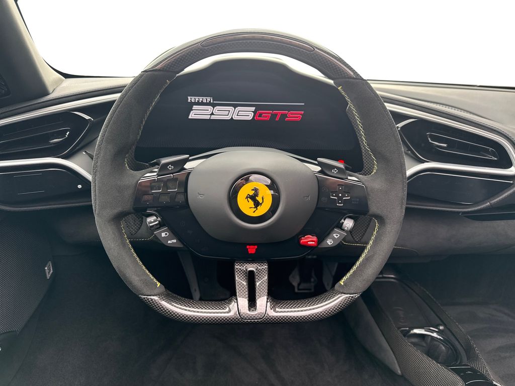 Ferrari 296 GTS 2025
