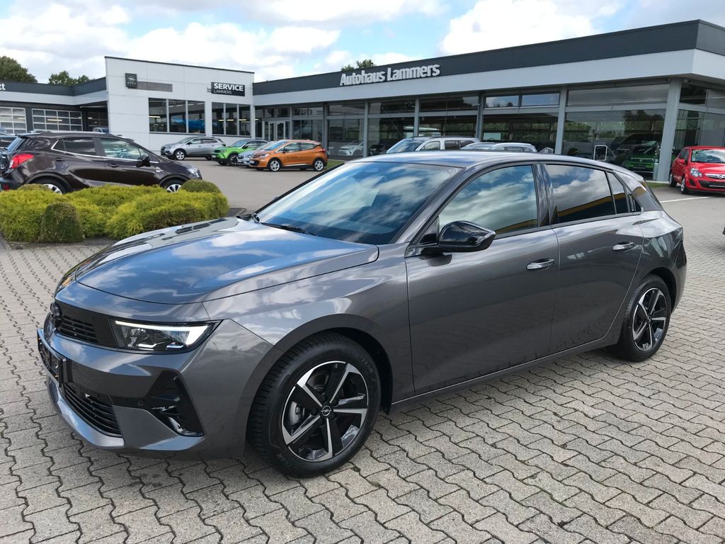 Opel Astra 2024