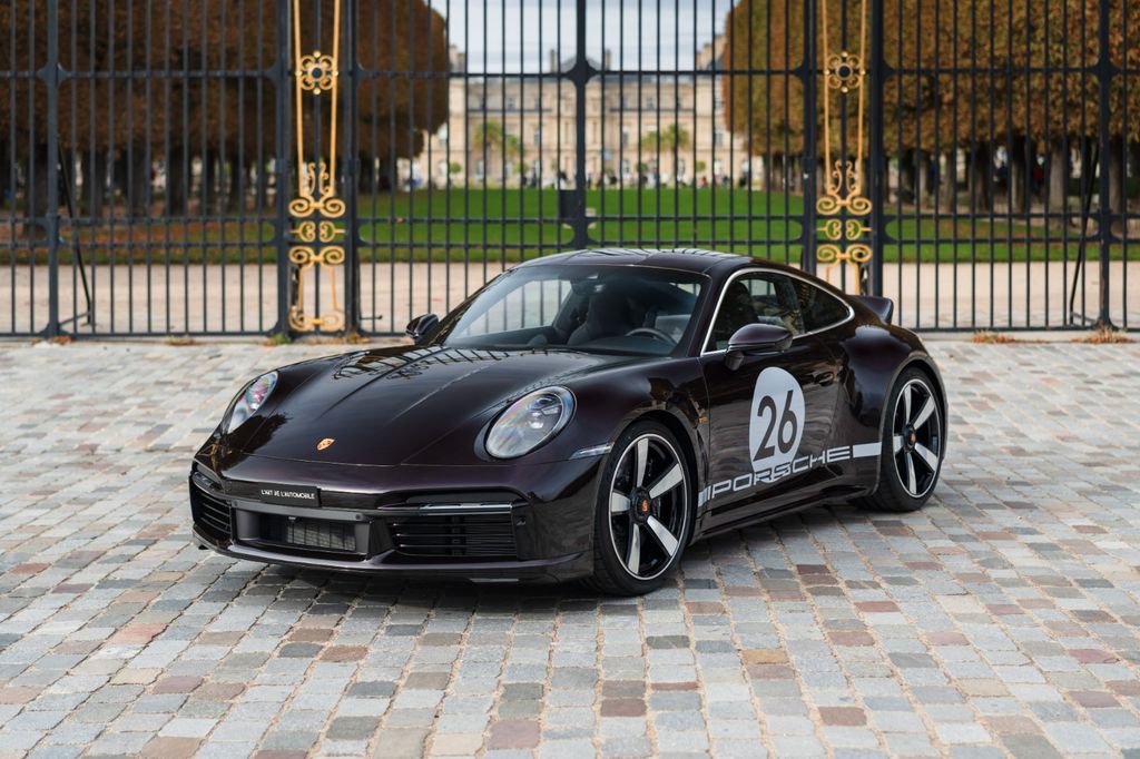 Porsche 992 2023