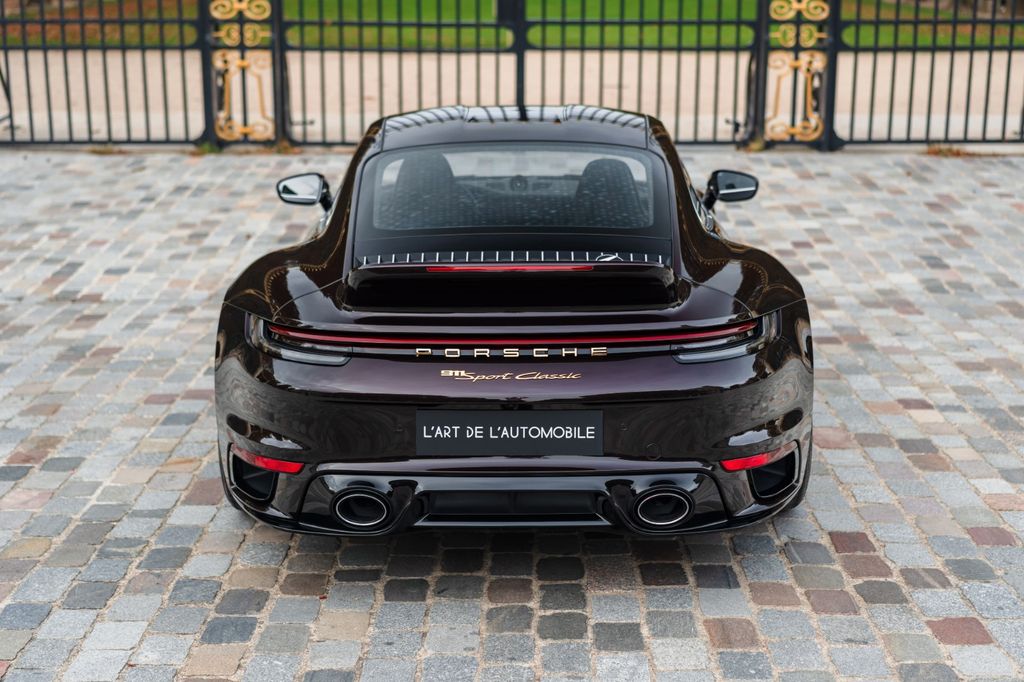 Porsche 992 2023
