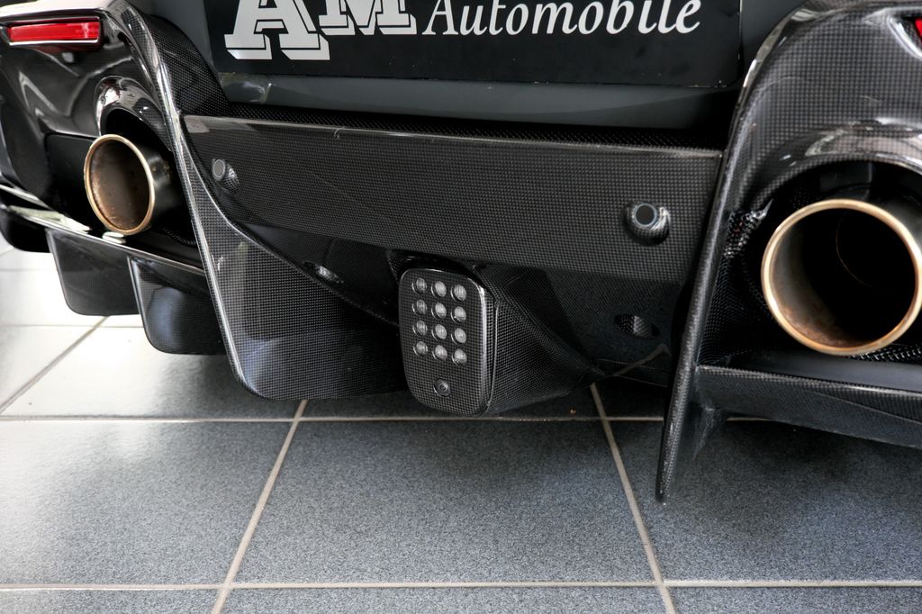 Ferrari 488 Pista 2019