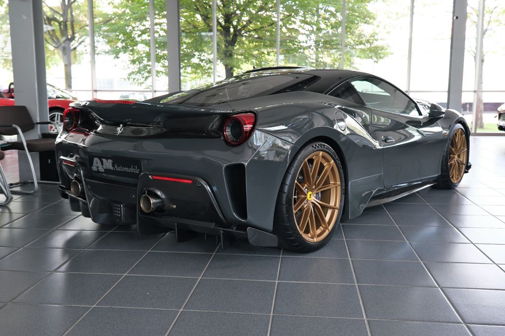 Ferrari 488 Pista 2019