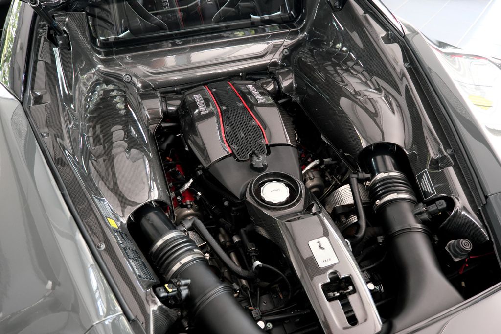 Ferrari 488 Pista 2019