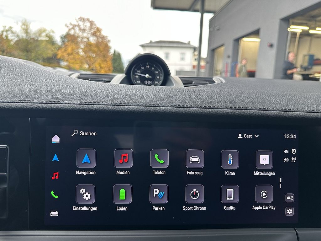 Porsche Panamera 2024