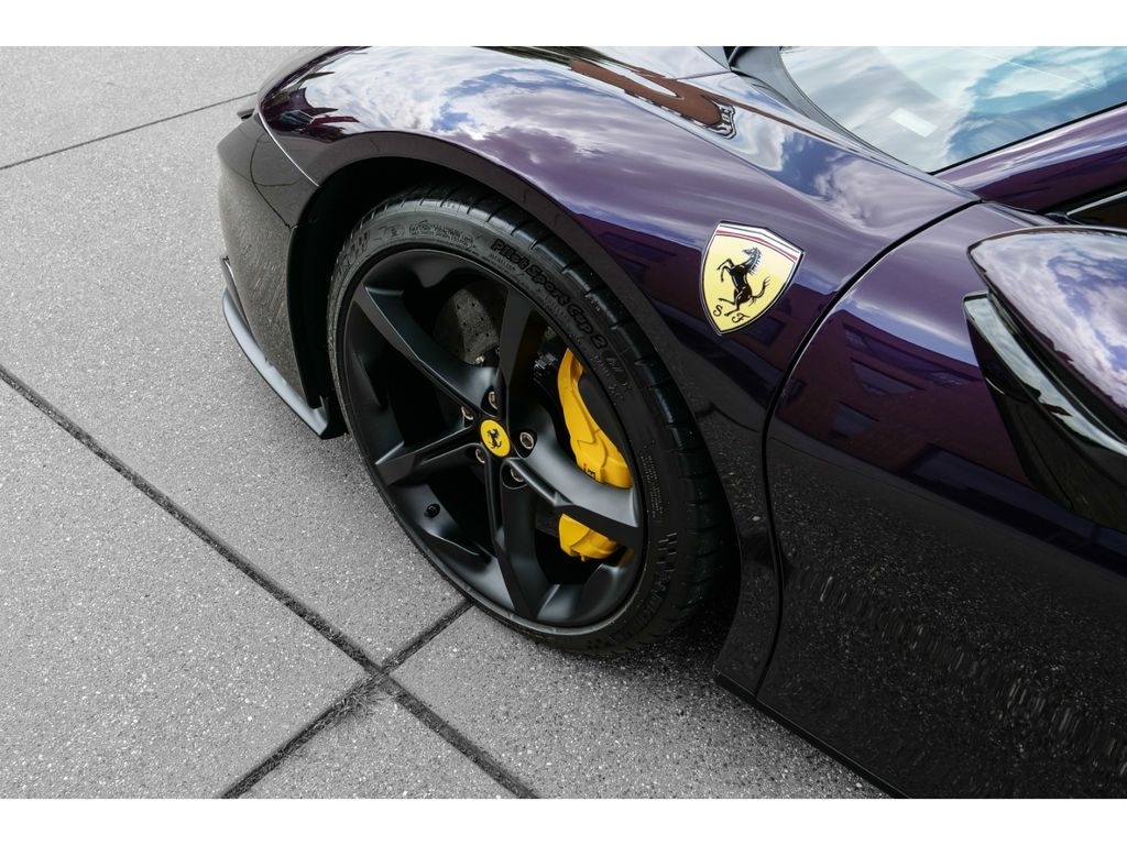 Ferrari SF90 2024