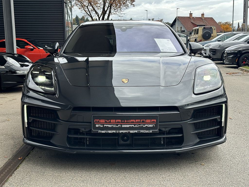 Porsche Panamera 2024