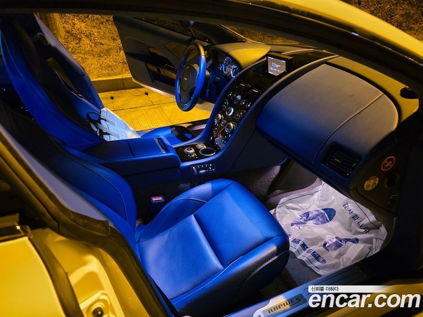 Astonmartin Rapide 2016