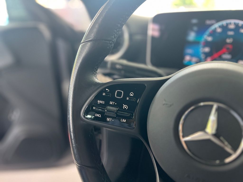 Mercedes-Benz CLA 180 2020