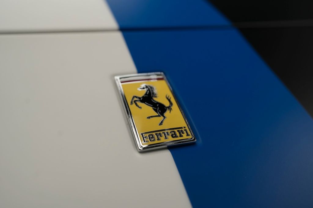Ferrari 296 GTS