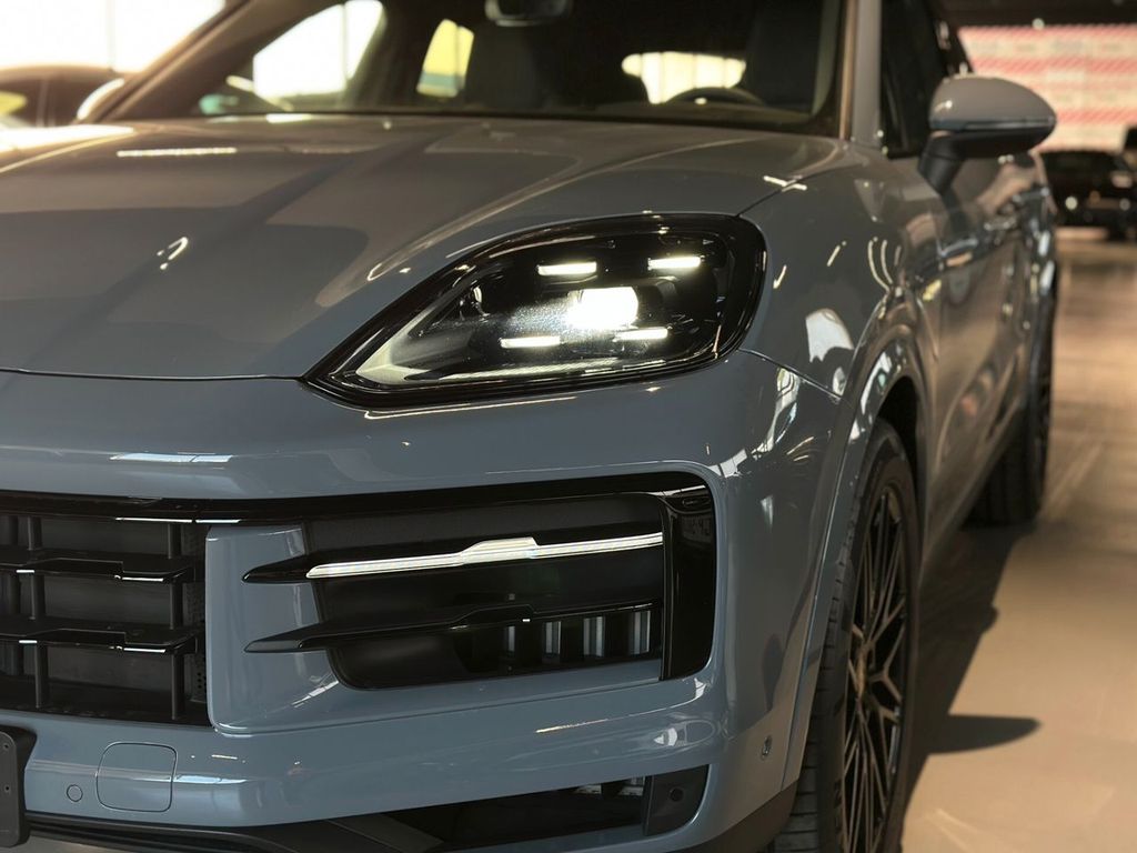 Porsche Cayenne 2024