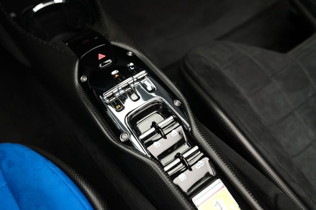 Ferrari 296 GTS
