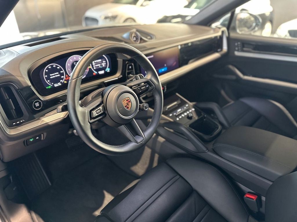 Porsche Cayenne 2024