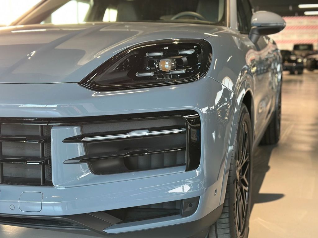 Porsche Cayenne 2024